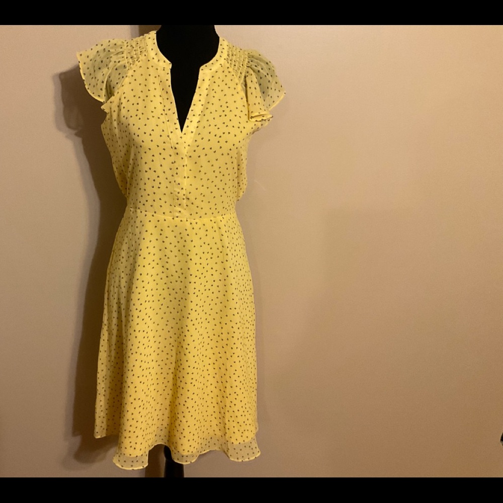 Buy any 4 items for $5 each Ann Taylor , yellow spring/summer dress size 0